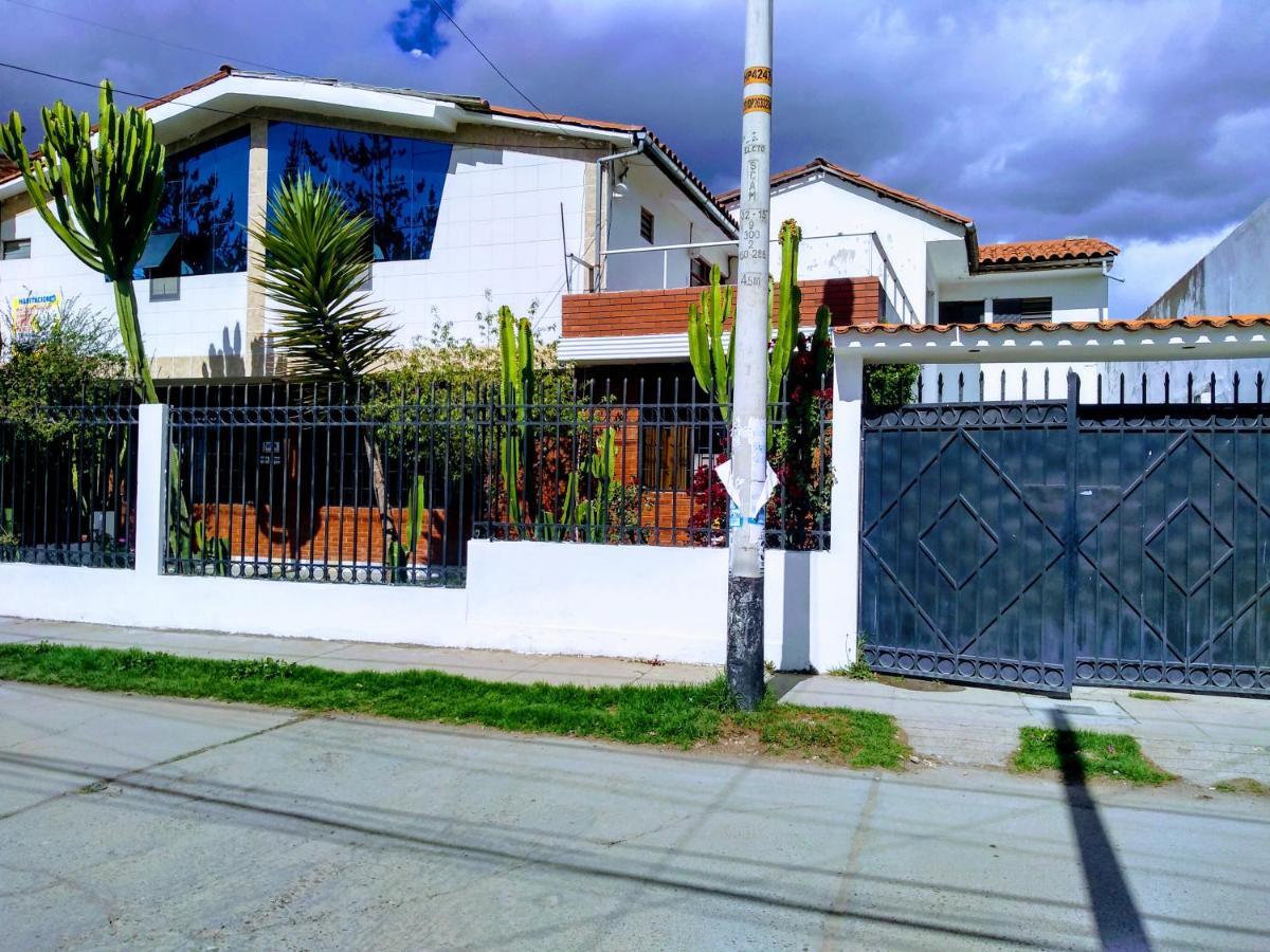 Casa Blanca Hospedaje Huamancaca Dış mekan fotoğraf